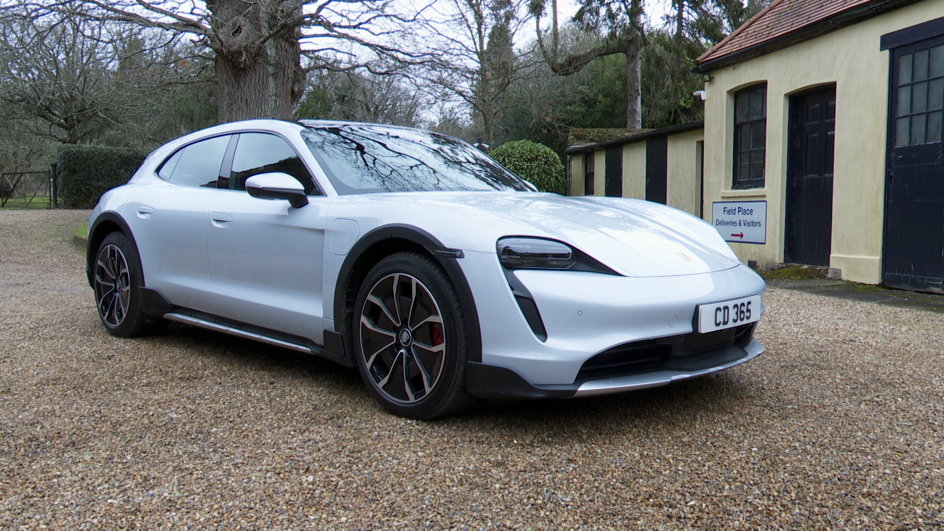 PORSCHE TAYCAN 649kW Turbo 105kWh 5dr Auto